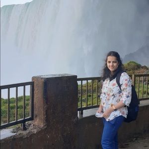 Meet your Posher, Deepa